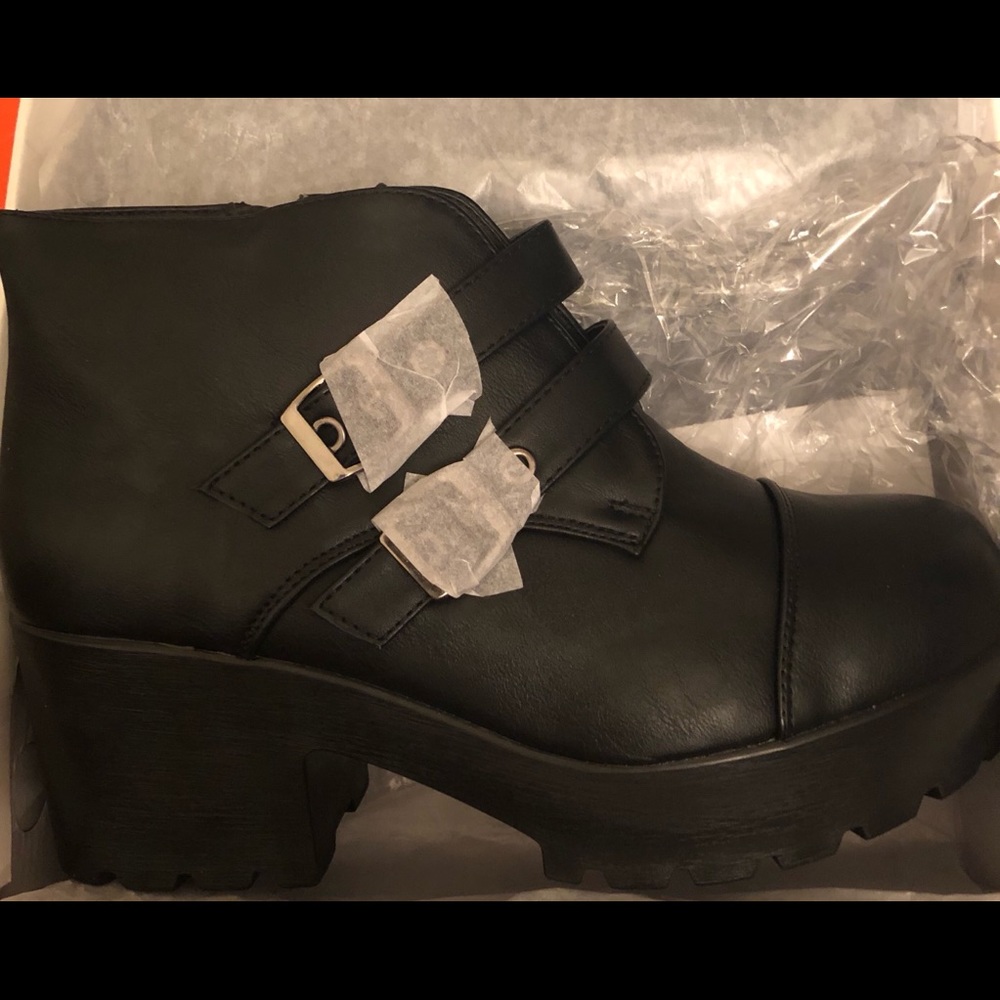 X2B BOOTIES
